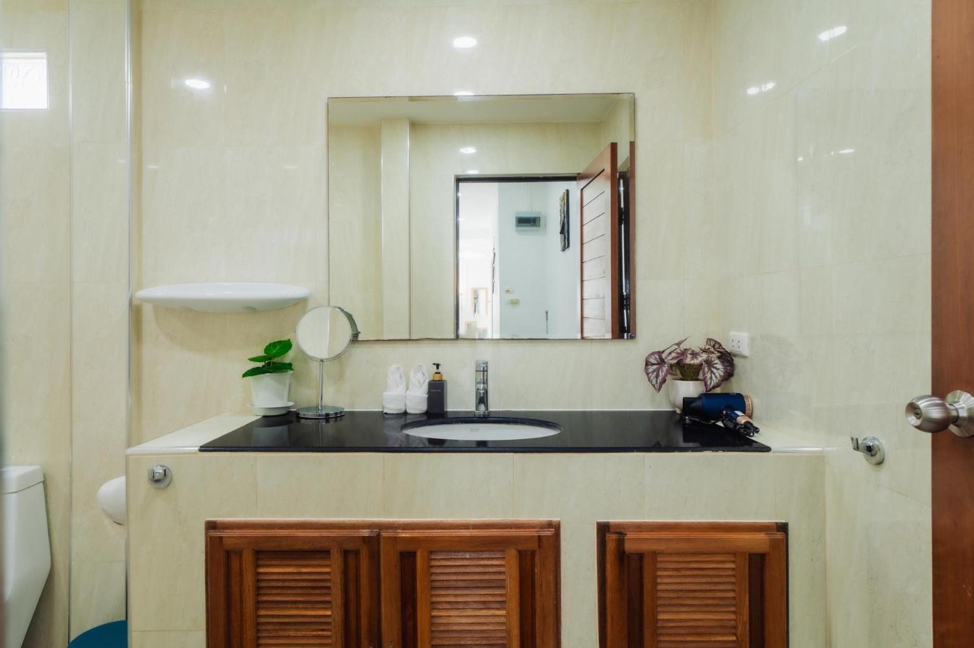 Jasmine Pool Villa In Nai Harn Rawai Extérieur photo